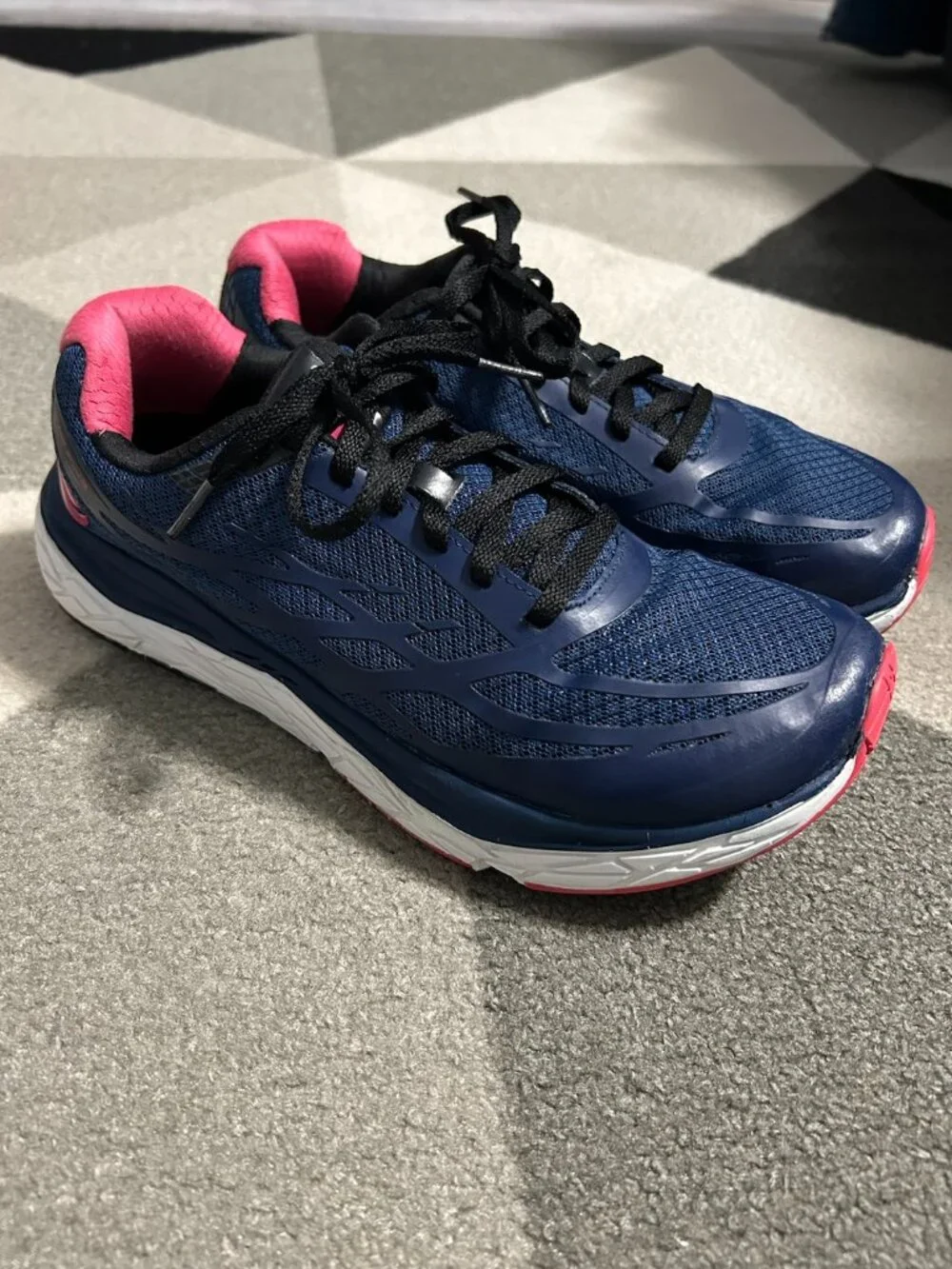 Topo Magnifly 2 Navy/Pink/Black Running Sneakers 0-Drop Women's Size 8